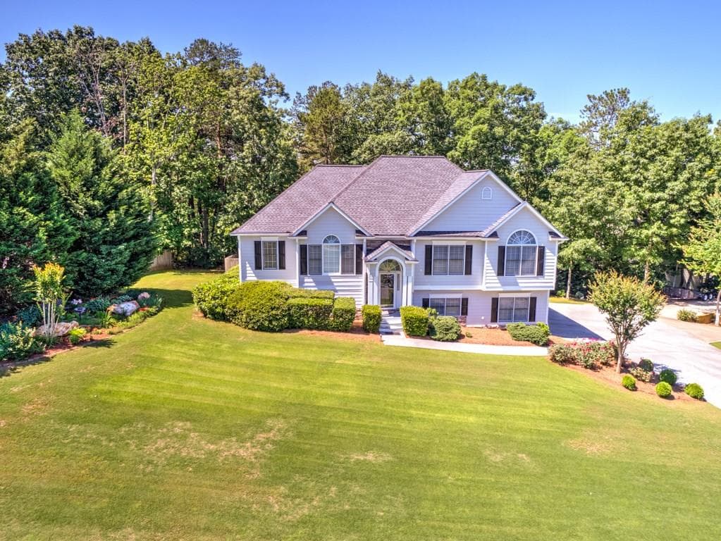 100 Chestnut Hill Drive, Canton, GA 30114 — most recent listing photo