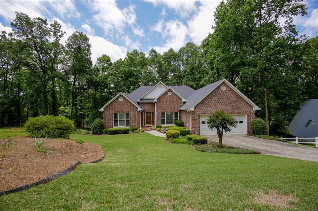 8044 BEACHWOOD Drive, Murrayville, GA 30564 — most recent listing photo