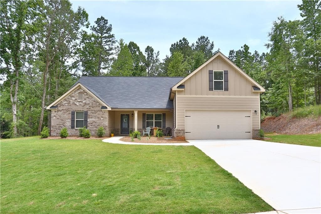 524 Lena Drive, Hoschton, GA 30548 — most recent listing photo
