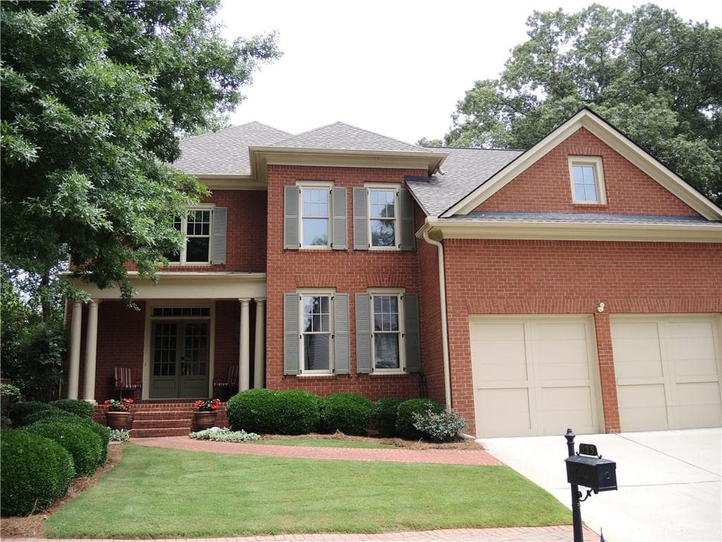 125 Heritage Court, Roswell, GA 30075 — most recent listing photo