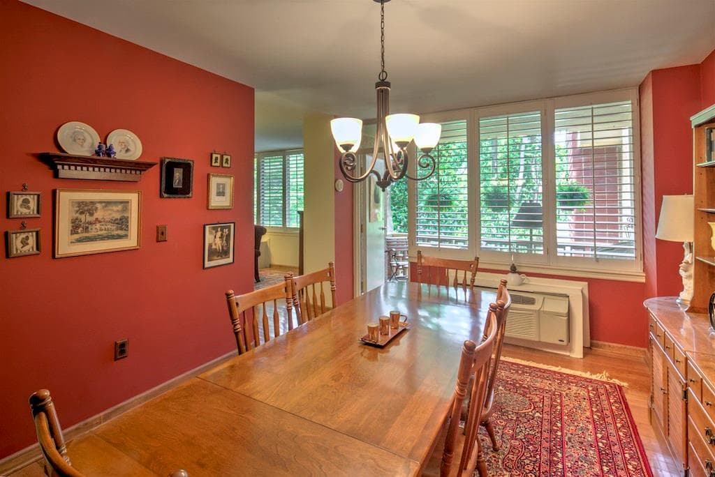 2637 Peachtree Road 108, Atlanta, GA 30305 — most recent listing photo
