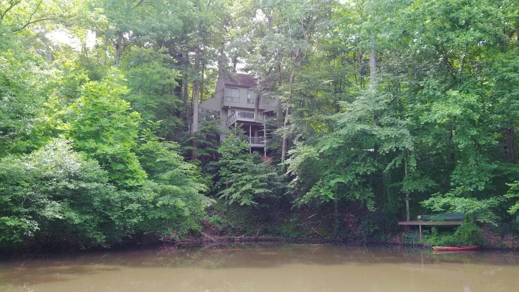 4 bedroom, 2,293 sq ft single family residence sold at 3796 Loch Highland Parkway, Roswell, GA 30075