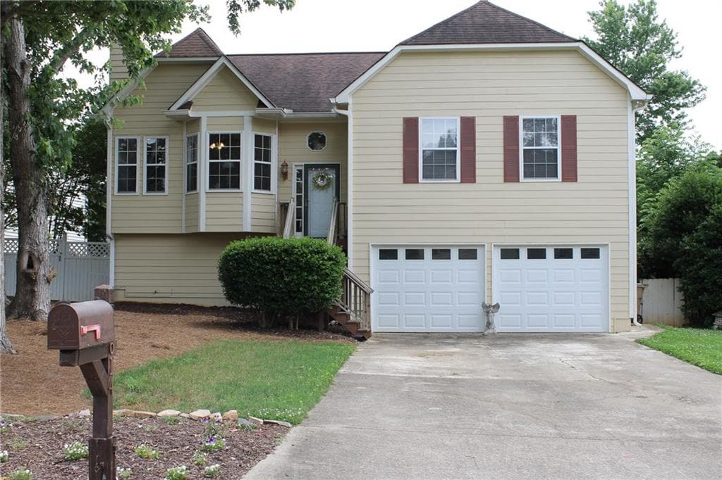 614 Silverwood Court, Marietta, GA 30066 — most recent listing photo