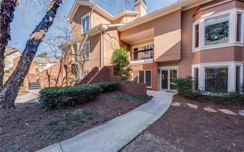 5254 Brooke Ridge Drive, Dunwoody, GA 30338 — most recent listing photo