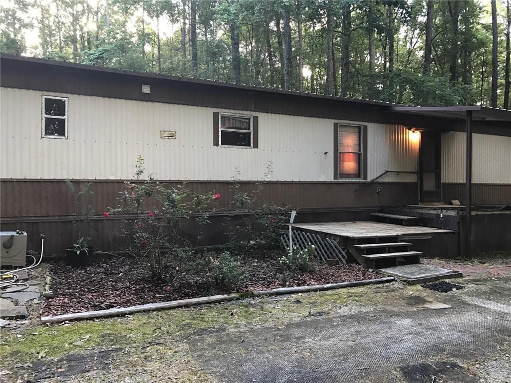 3 bedroom single family residence sold at 123 White Oak Trail, Newnan, GA 30263
