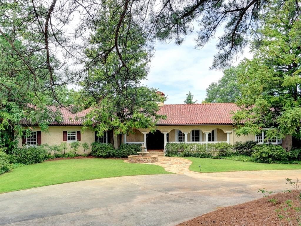 160 ATLANTA COUNTRY CLUB Drive, Marietta, GA 30067 — most recent listing photo