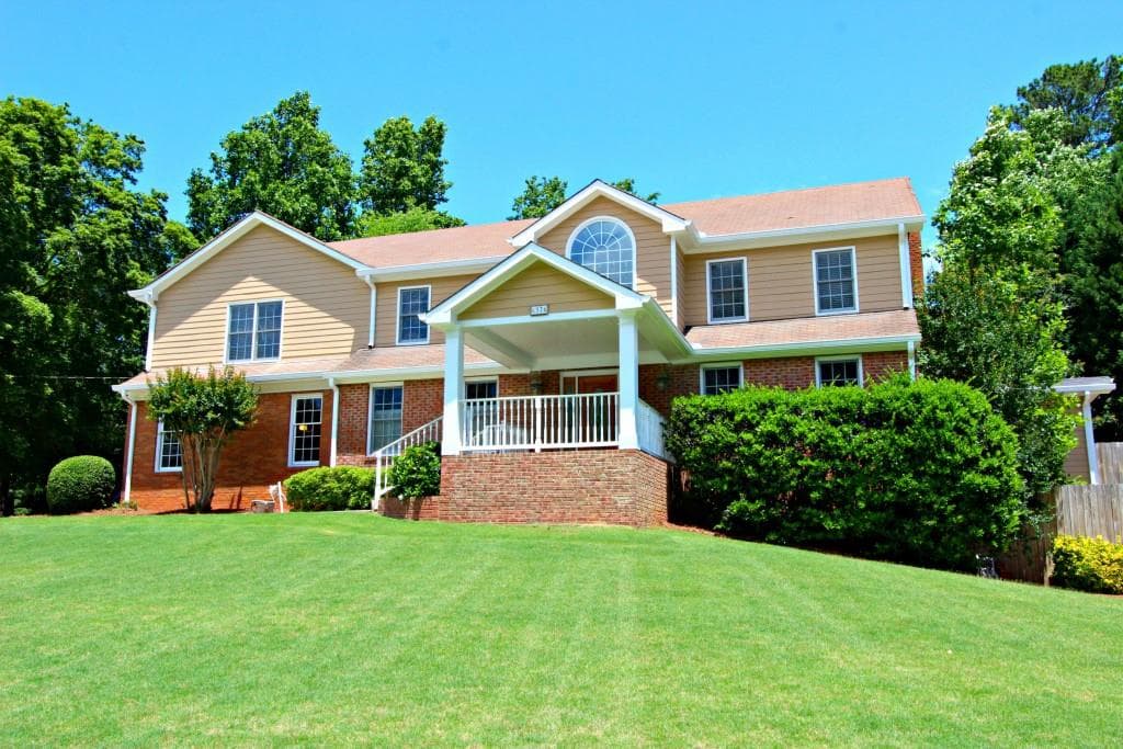 6376 Rosecommon Drive, Peachtree Corners, GA 30092 — most recent listing photo
