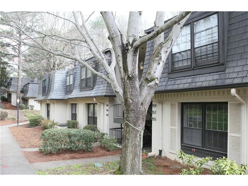 2 bedroom, 1,200 sq ft condominium sold at 157 Maribeau Square 157, Atlanta, GA 30327
