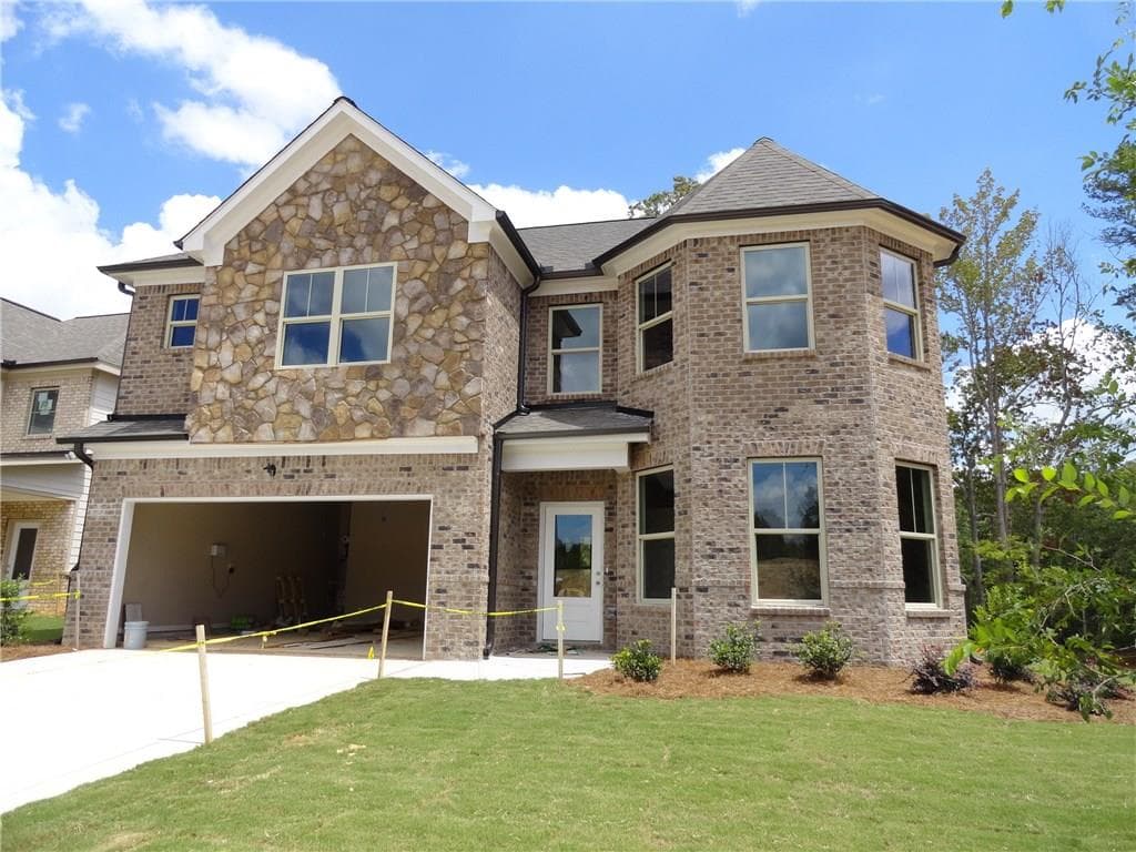 5 bedroom, 2,672 sq ft single family residence sold at 1941 Adam Acres Drive, Lawrenceville, GA 30043
