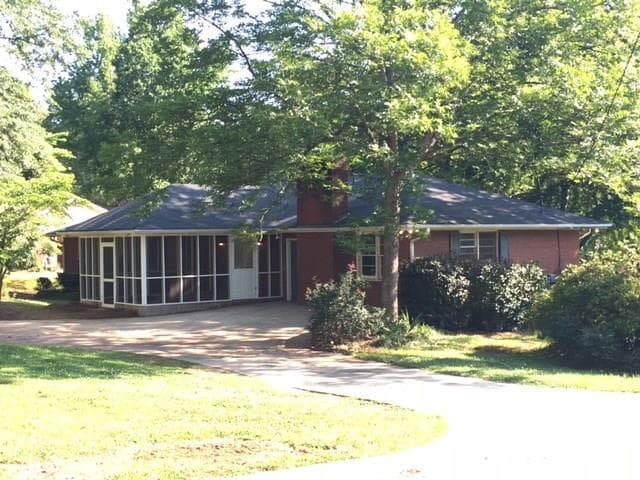 3 bedroom, 2,038 sq ft single family residence sold at 548 Dogwood Drive, Lawrenceville, GA 30046