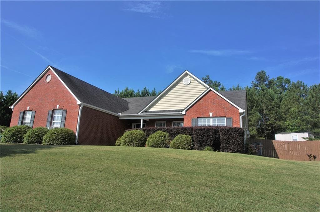 524 Plantation Creek Drive, Loganville, GA 30052 — most recent listing photo