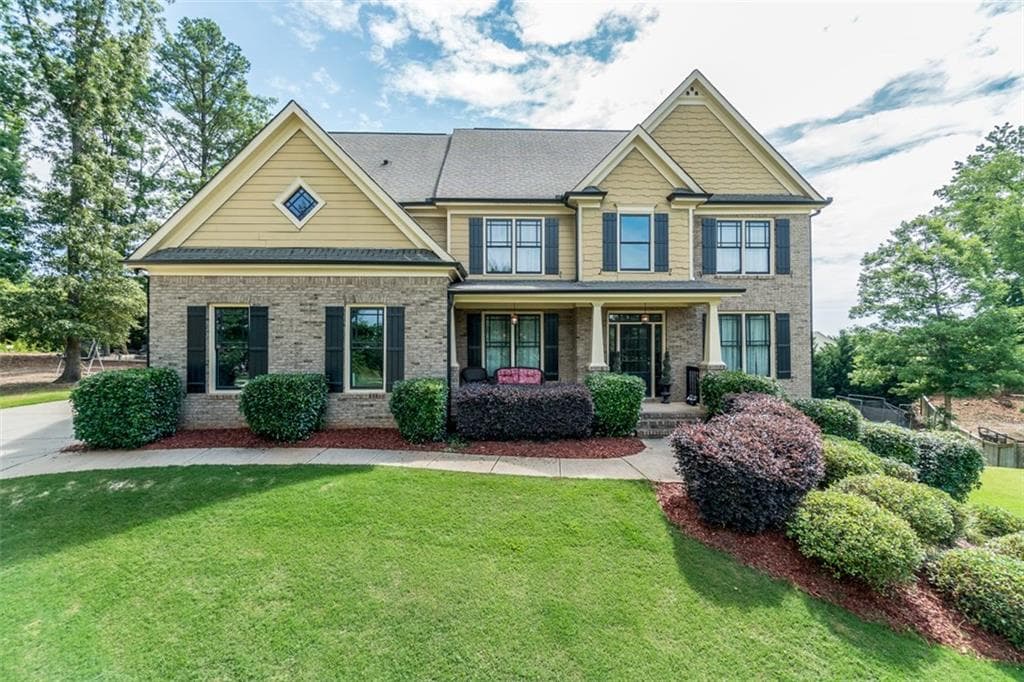 6 bedroom, 3,077 sq ft single family residence sold at 151 Ivey Court, Braselton, GA 30517