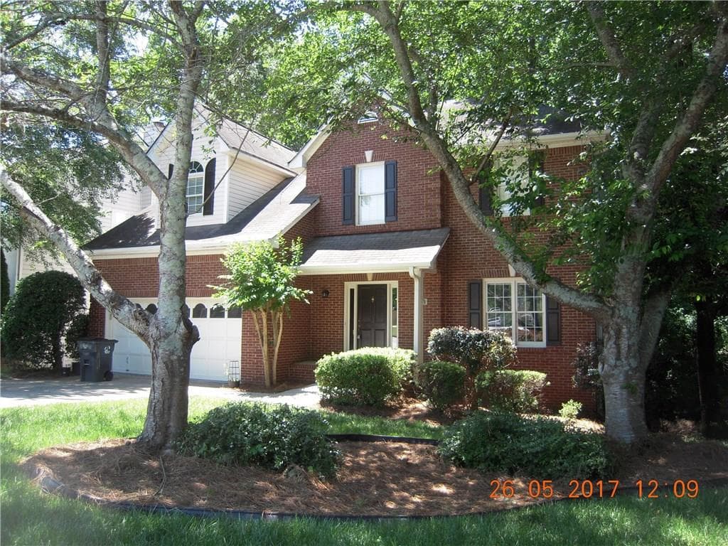 4 bedroom, 2,272 sq ft single family residence sold at 3960 Oak Park Drive, Suwanee, GA 30024