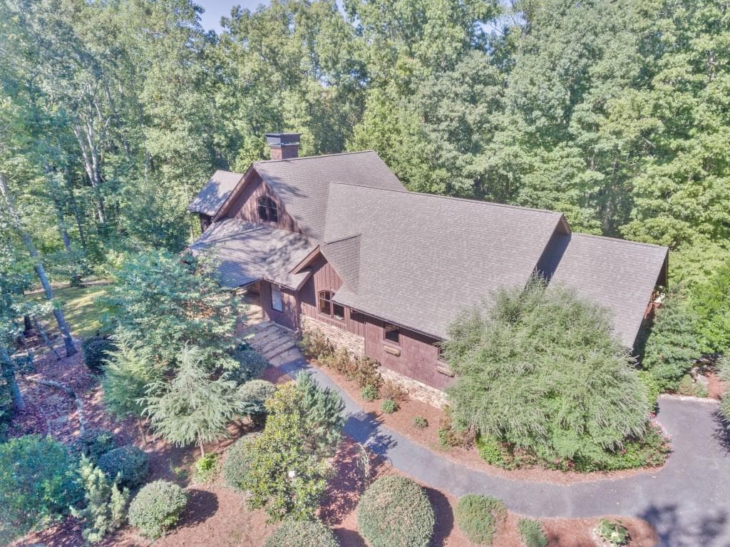 5 bedroom, 6,514 sq ft single family residence sold at 2000 Iron Mountain Road, Canton, GA 30115