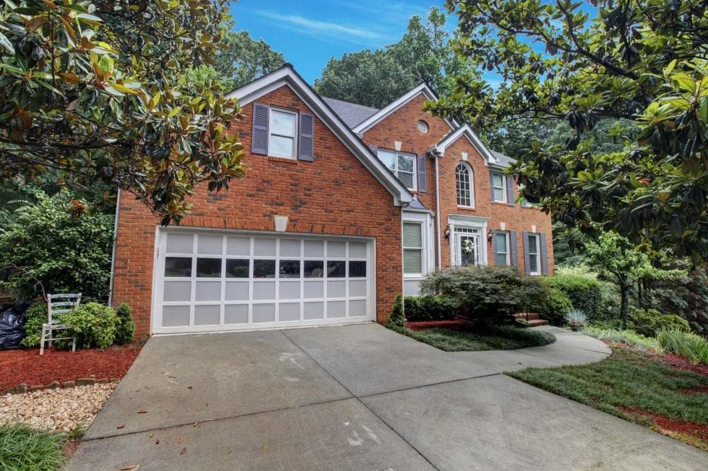 5 bedroom, 4,821 sq ft single family residence sold at 1253 Rivermark Court, Lawrenceville, GA 30043