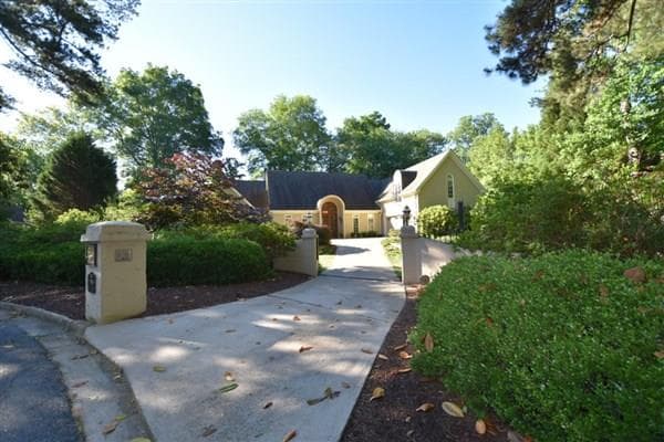 750 Columns Circle, Marietta, GA 30067 — most recent listing photo