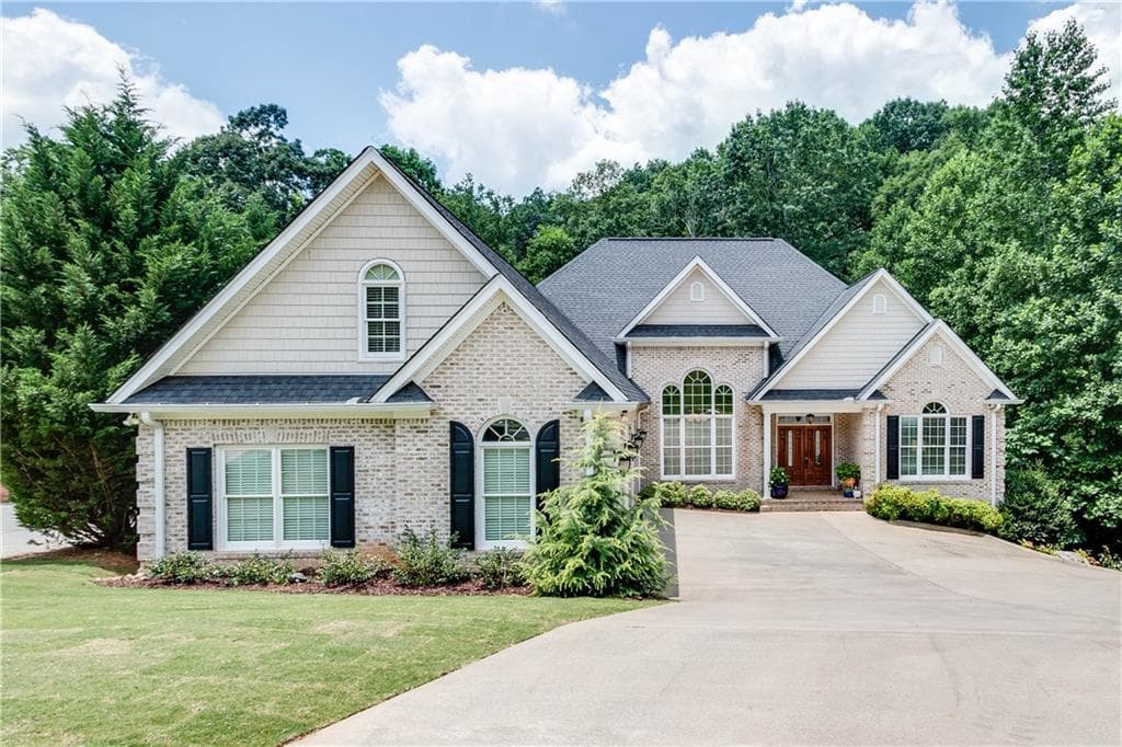 9070 Ivyshaw Landing, Gainesville, GA 30506 — most recent listing photo