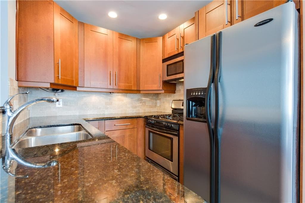 1072 Piedmont Avenue 103, Atlanta, GA 30309 — most recent listing photo