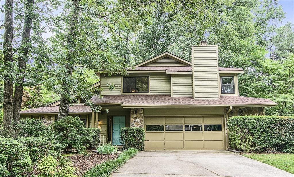 898 Fawn Way, Marietta, GA 30068 — most recent listing photo