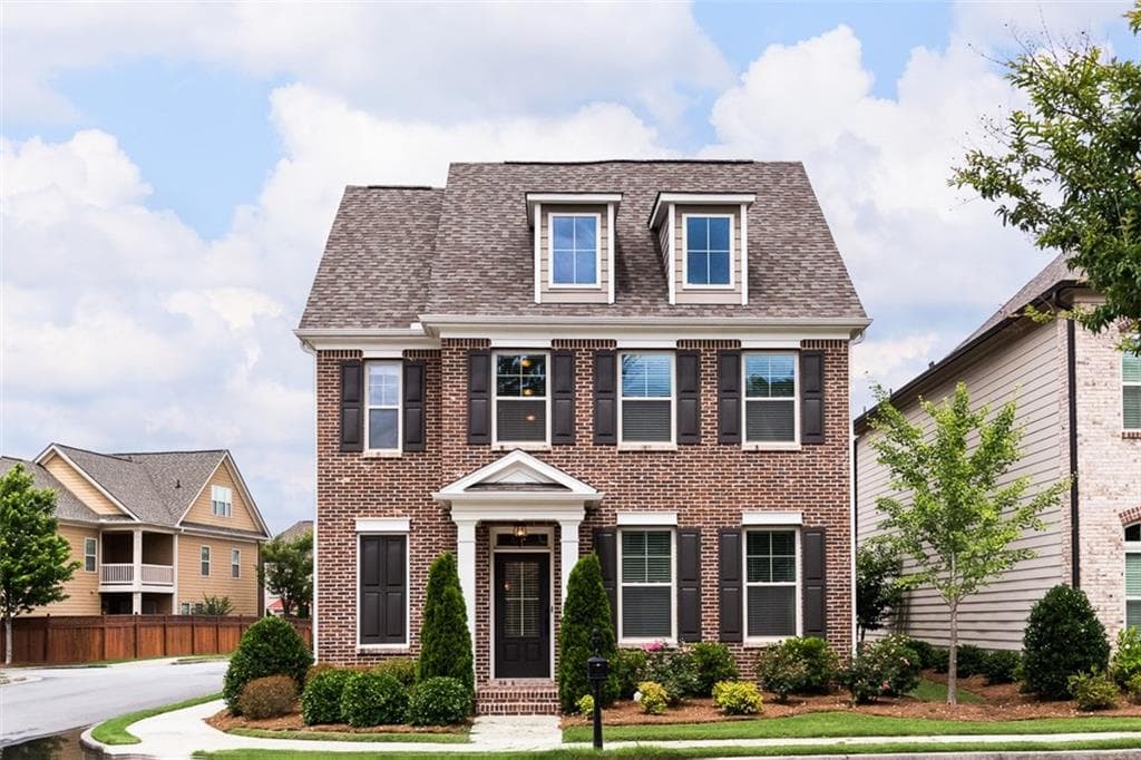 4 bedroom, 2,560 sq ft single family residence sold at 4565 Wilkerson Place, Smyrna, GA 30082