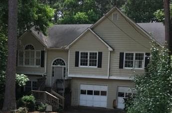 4 bedroom, 2,122 sq ft single family residence sold at 4790 Brandon Acres Lane, Buford, GA 30519