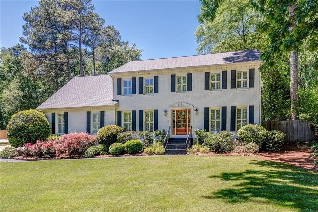 4268 Glengary Drive, Atlanta, GA 30342 — most recent listing photo