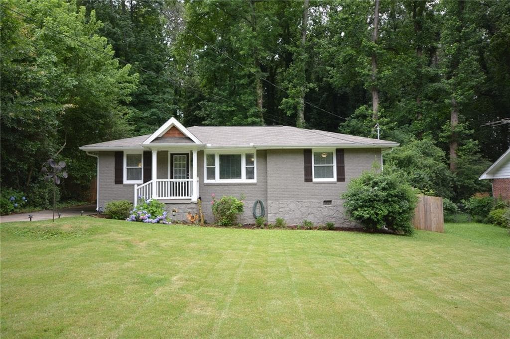 3 bedroom, 1,590 sq ft single family residence sold at 2567 McCurdy Way, Decatur, GA 30033