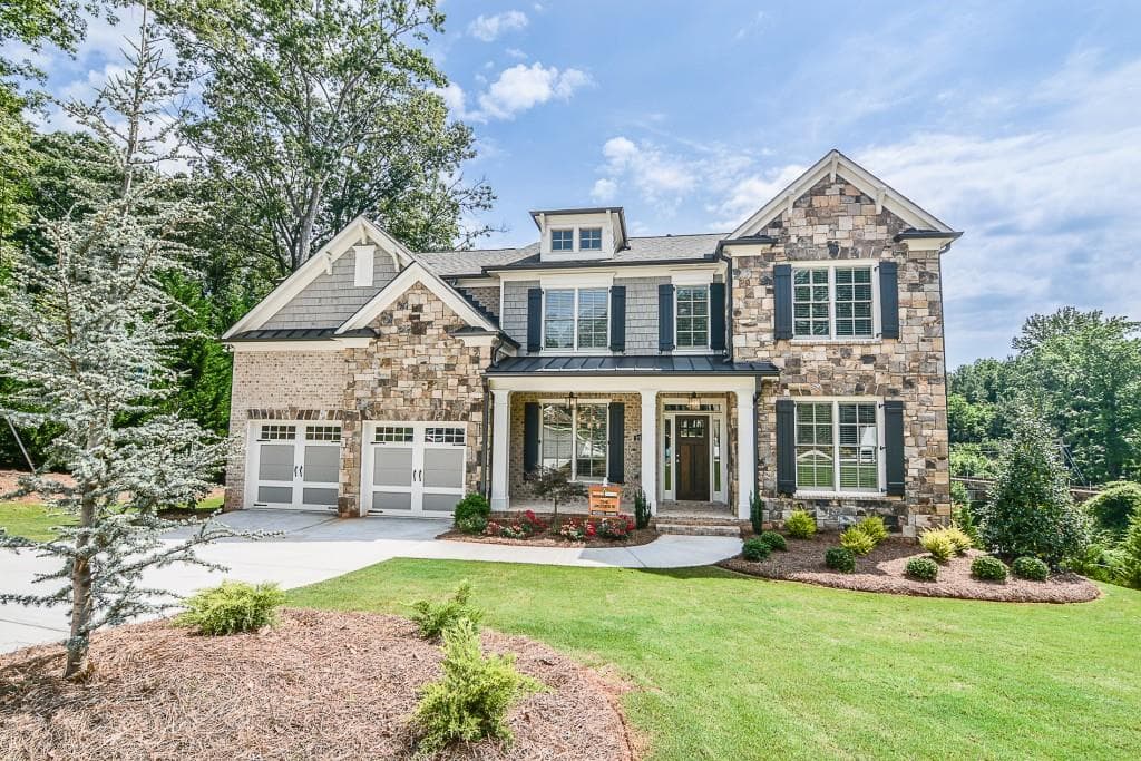 2784 Oak Glen Manor Road, Decatur, GA 30033 — most recent listing photo