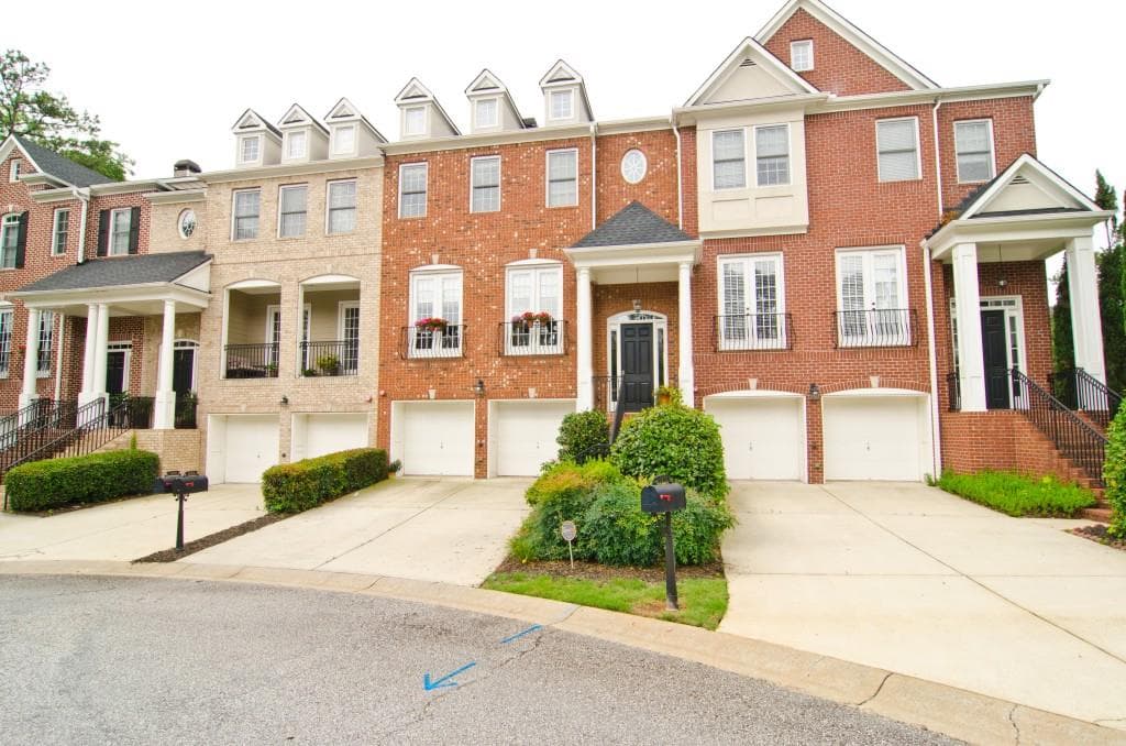 1452 Montclair Court 33, Smyrna, GA 30080 — most recent listing photo