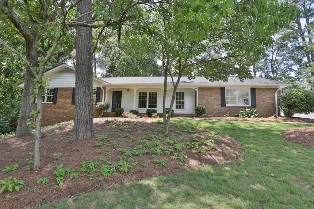 460 Shadowood Court, Roswell, GA 30075 — most recent listing photo
