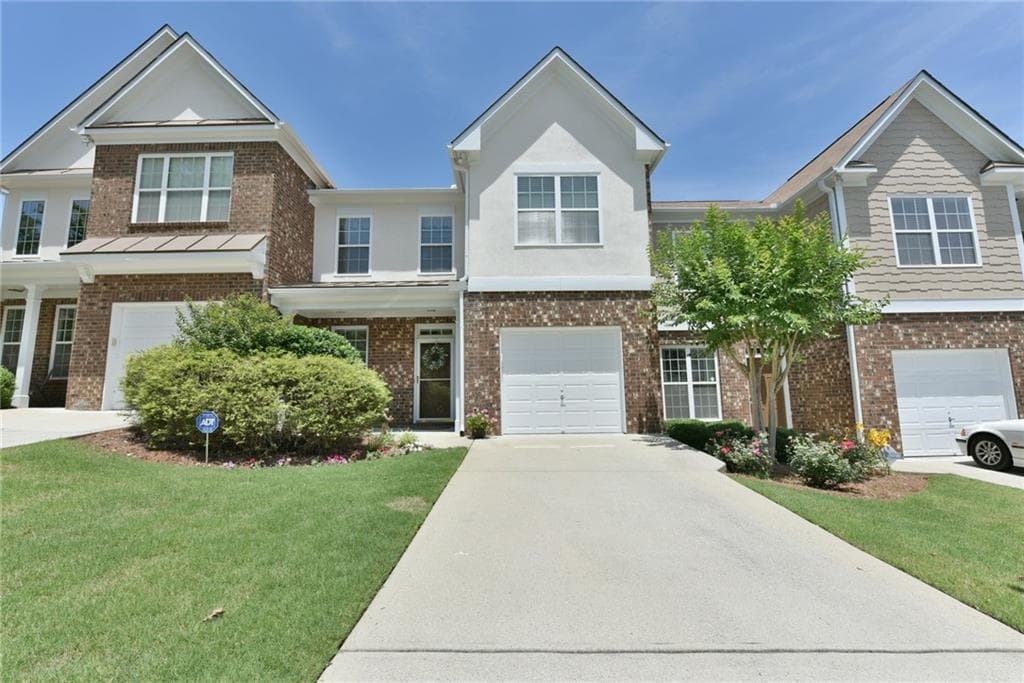 377 Saint Claire Drive, Alpharetta, GA 30004 — most recent listing photo