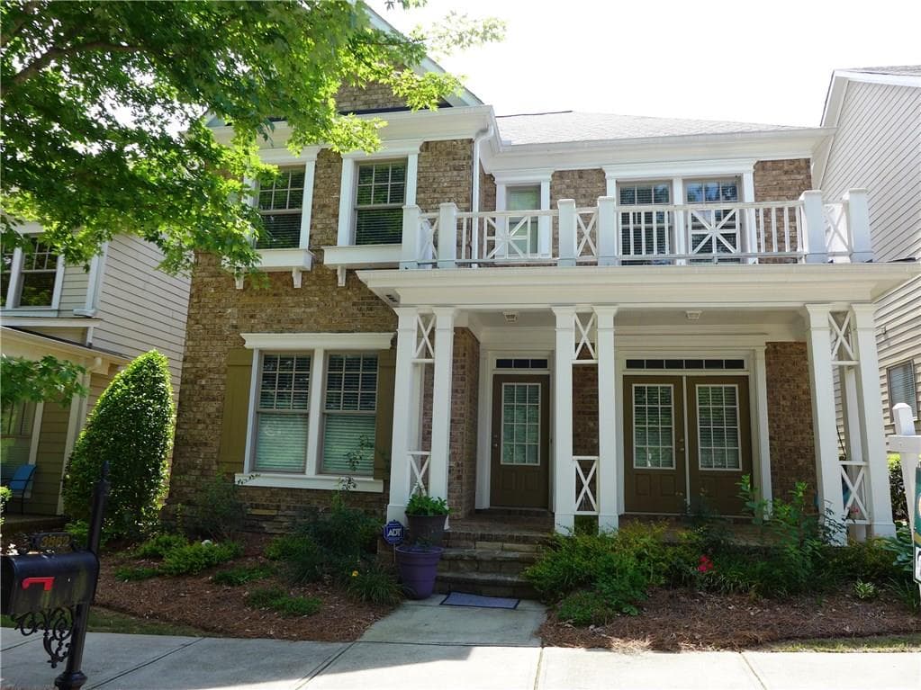 4 bedroom, 2,635 sq ft single family residence sold at 3862 Memphis Drive, Suwanee, GA 30024