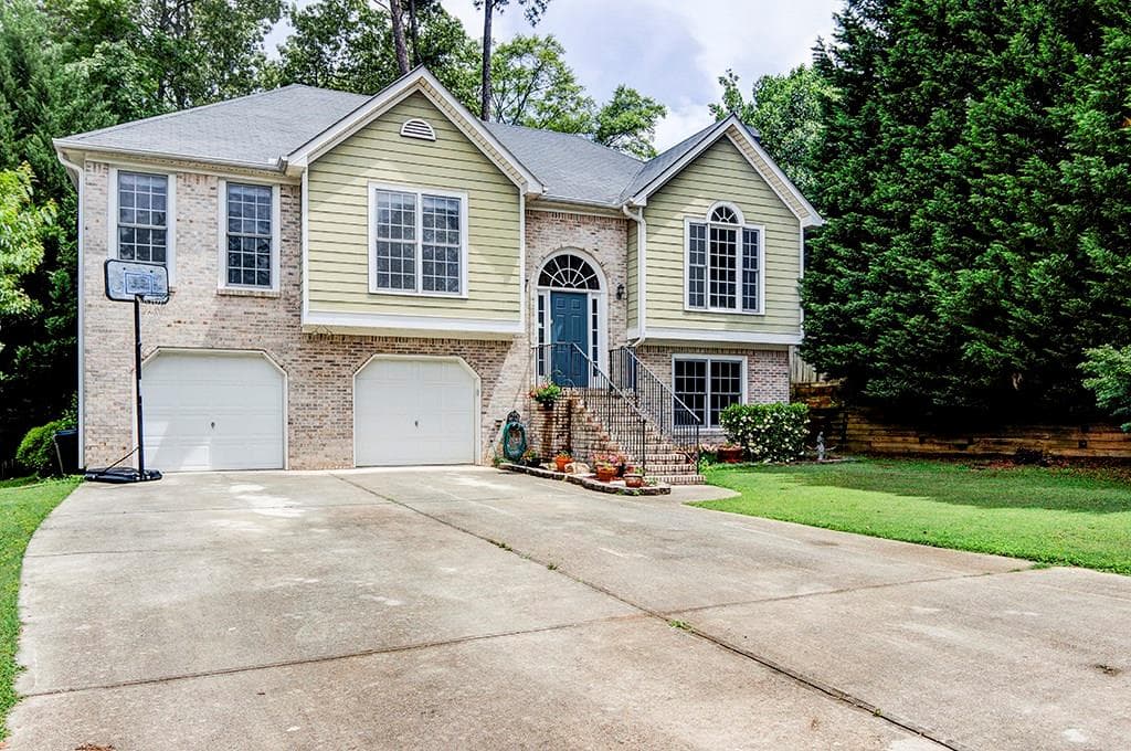 590 Montview Lane, Marietta, GA 30060 — most recent listing photo