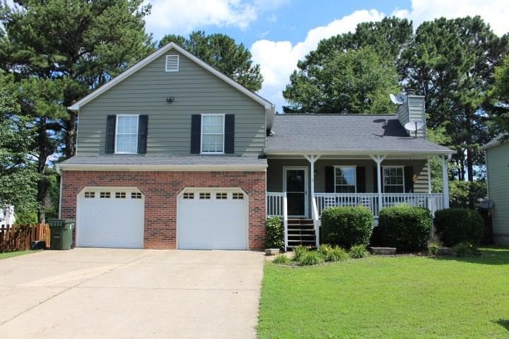 3 bedroom, 1,551 sq ft single family residence sold at 1614 Vinebrook Terrace, Kennesaw, GA 30144