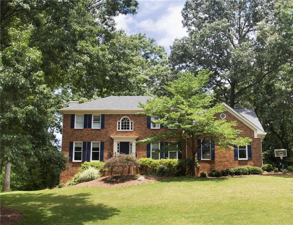 4 bedroom, 2,874 sq ft single family residence sold at 3271 Stonecreek Court, Suwanee, GA 30024