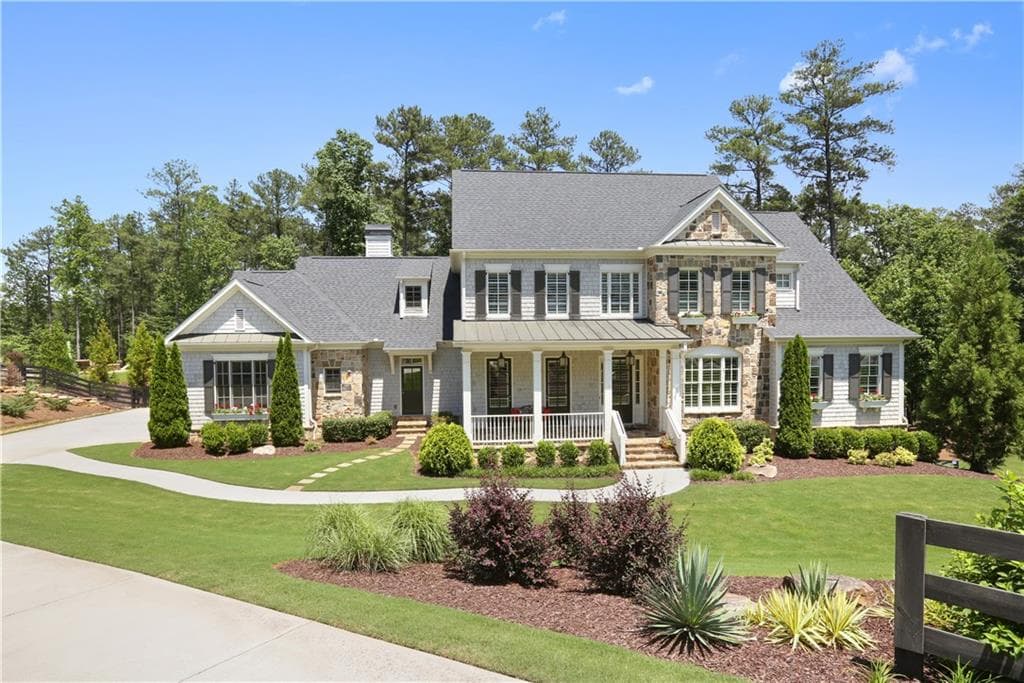 5 bedroom, 6,556 sq ft single family residence sold at 411 Buckfield Lane, Milton, GA 30004