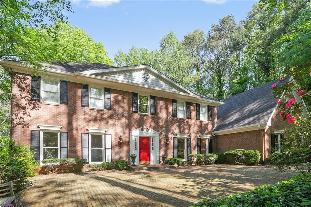 9337 Huntcliff Trace, Sandy Springs, GA 30350 — most recent listing photo