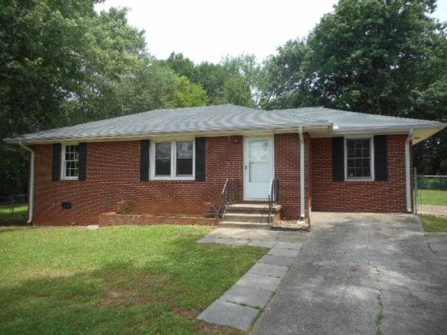 1756 Dean Circle, Marietta, GA 30067 — most recent listing photo