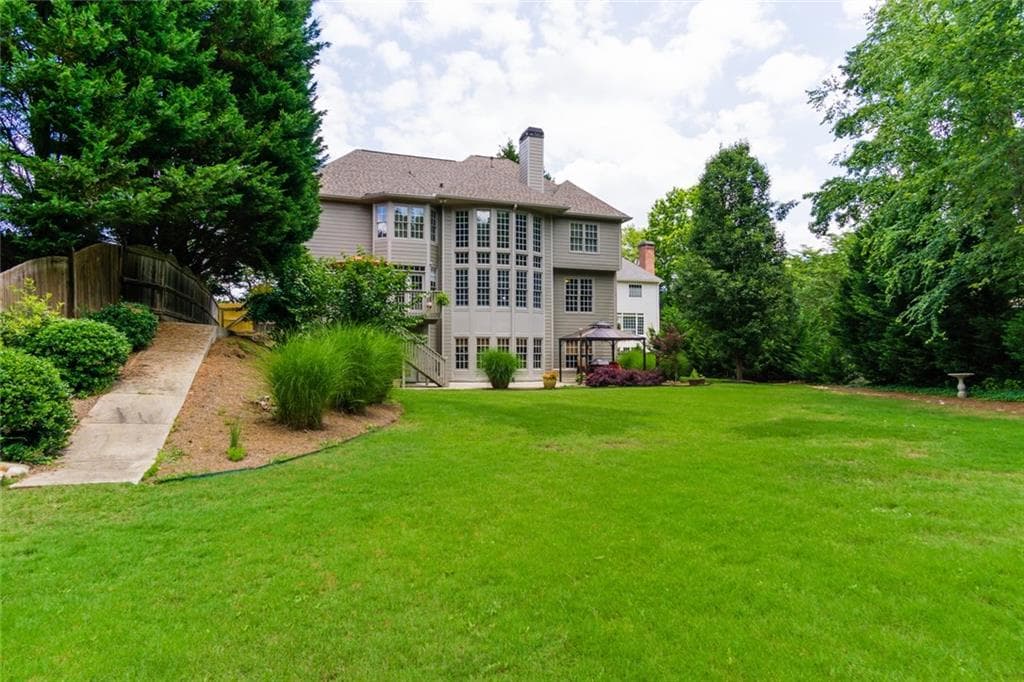 340 Summer Shade Lane, Roswell, GA 30075 — most recent listing photo