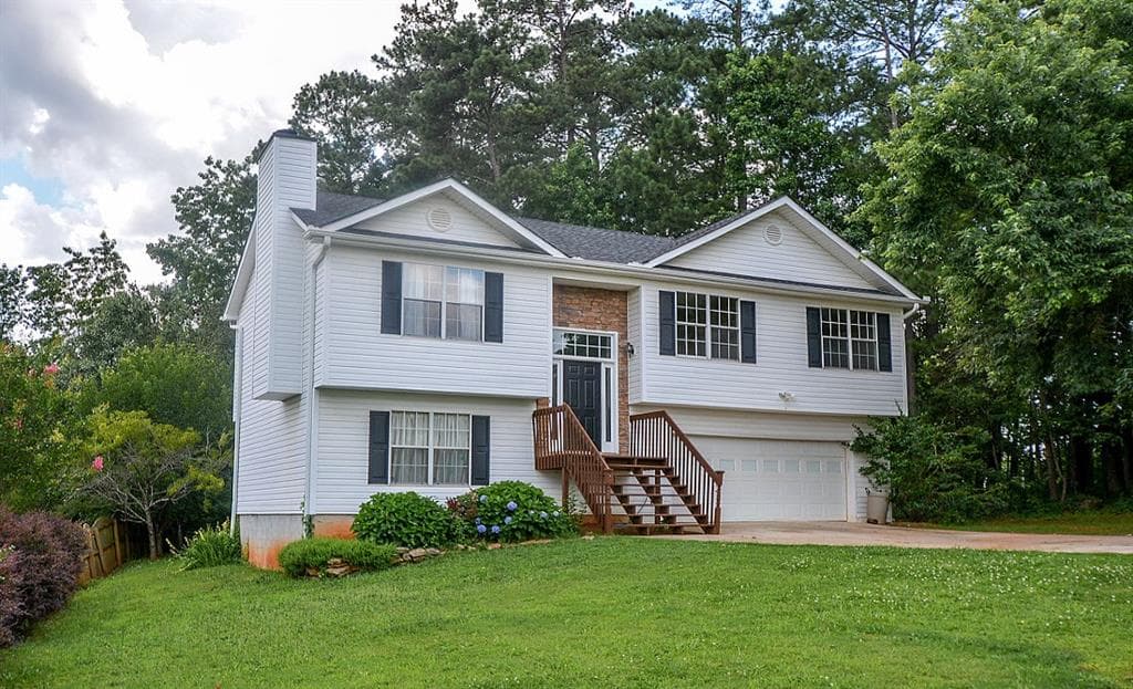 5302 Ashland Drive, Flowery Branch, GA 30542 — most recent listing photo