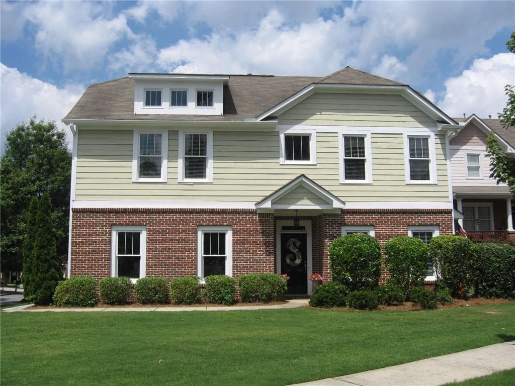 3 bedroom single family residence sold at 1832 Thomas Pointe Trace, Lawrenceville, GA 30043