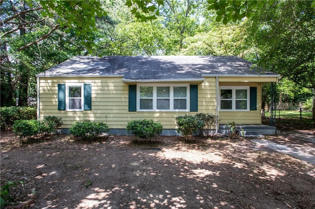 1952 Alexander Street, Smyrna, GA 30080 — most recent listing photo