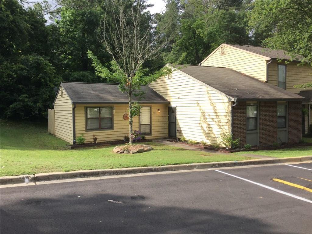 133 Sandalwood Circle, Lawrenceville, GA 30046 — most recent listing photo