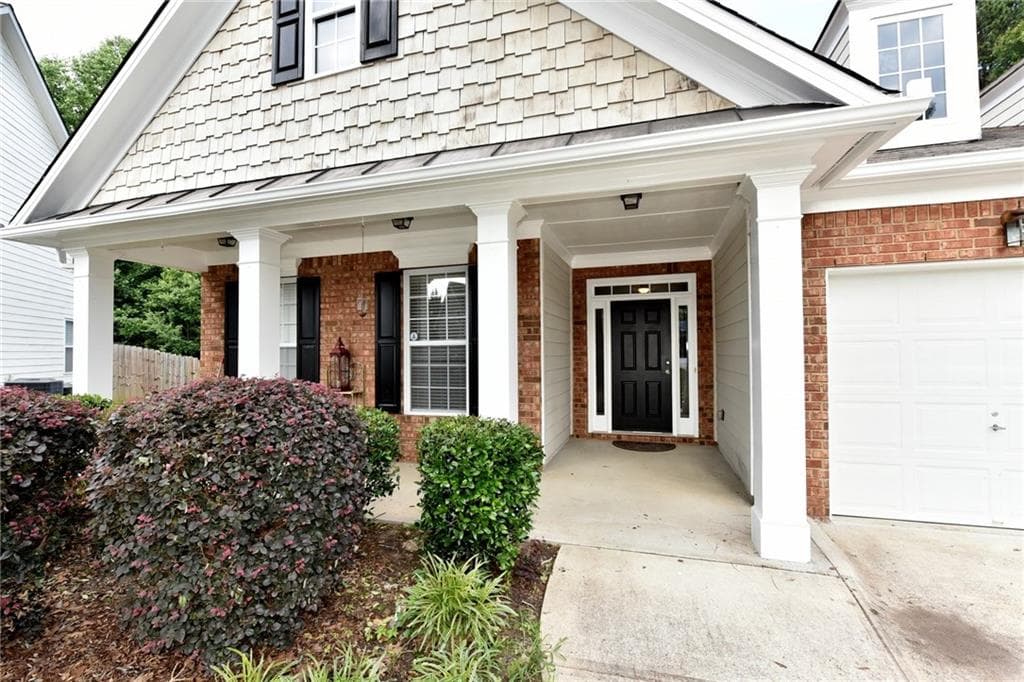 553 Pecan Creek Way, Loganville, GA 30052 — most recent listing photo