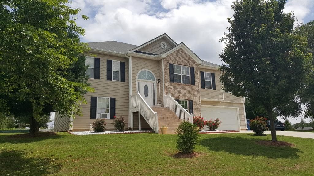 2274 Morgan Hill Drive, Dacula, GA 30019 — most recent listing photo