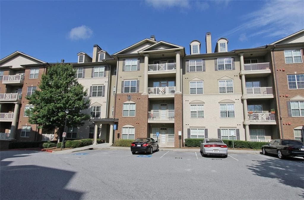 4805 Village Way 1204, Smyrna, GA 30080 — most recent listing photo