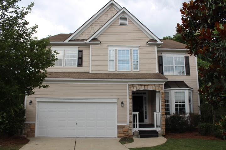 4 bedroom, 3,177 sq ft single family residence sold at 703 Mill Creek Cove, Canton, GA 30115