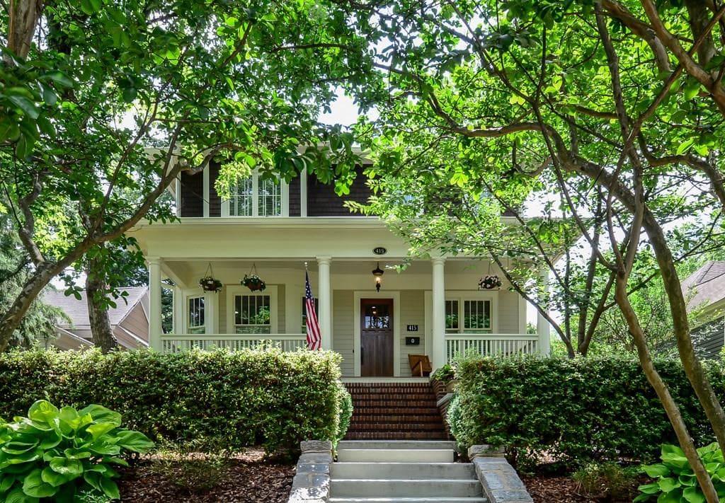 5 bedroom, 3,152 sq ft single family residence sold at 415 Oakdale Road, Atlanta, GA 30307