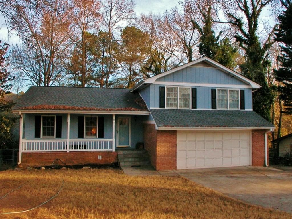 3 bedroom, 1,763 sq ft single family residence sold at 2848 Rosemont Drive, Lawrenceville, GA 30044