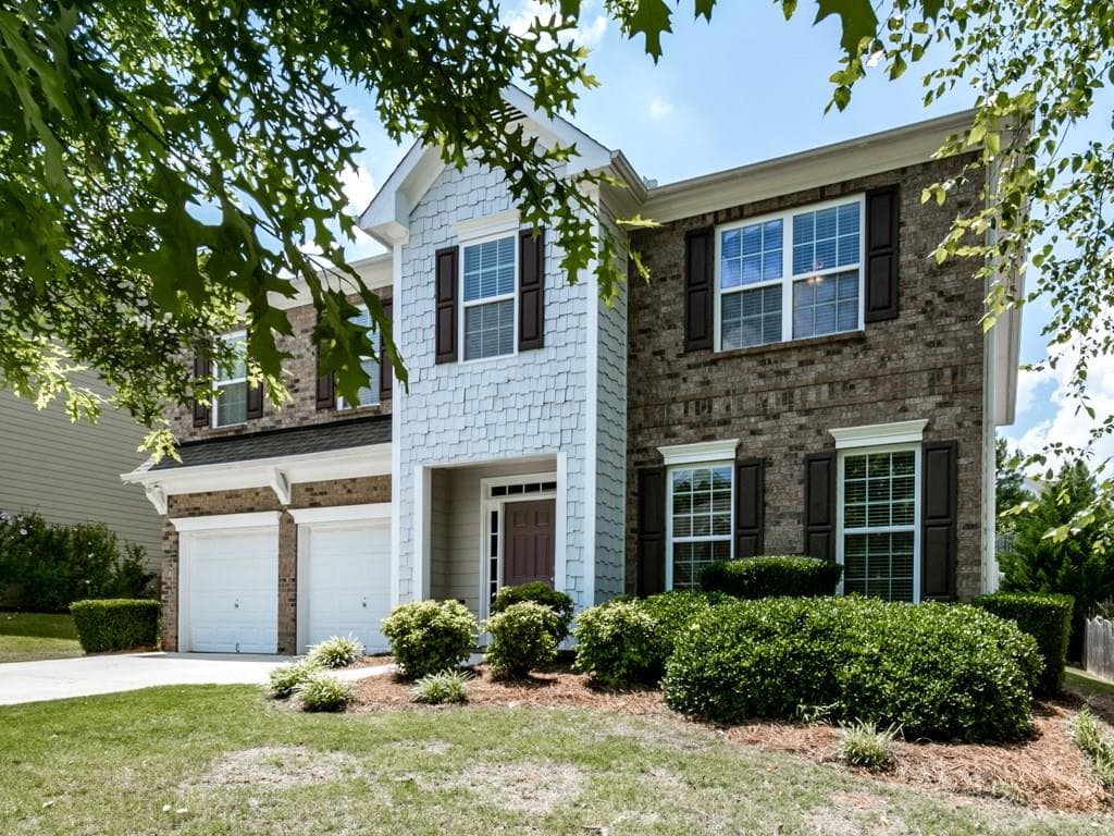 4 bedroom, 2,854 sq ft single family residence sold at 142 Mill Creek Drive, Canton, GA 30115